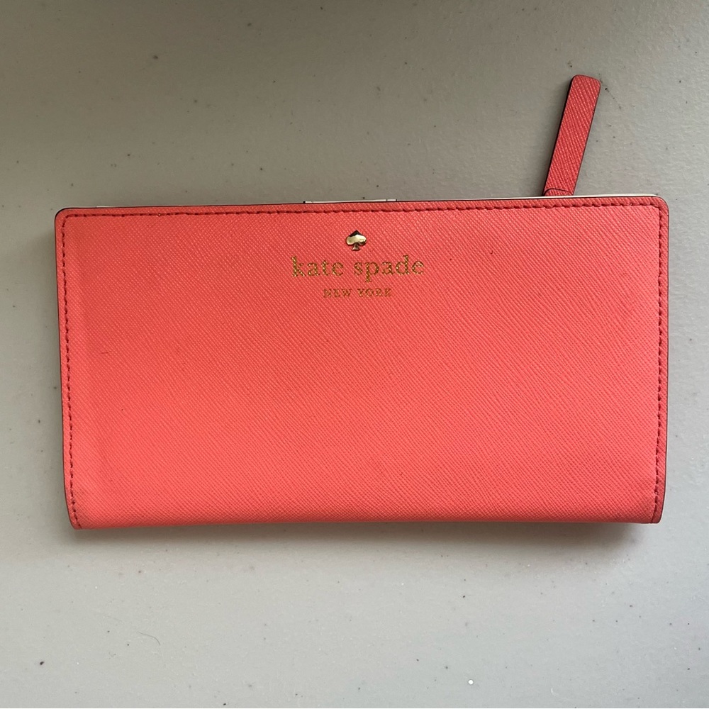 Kate Spade Coral Wallet